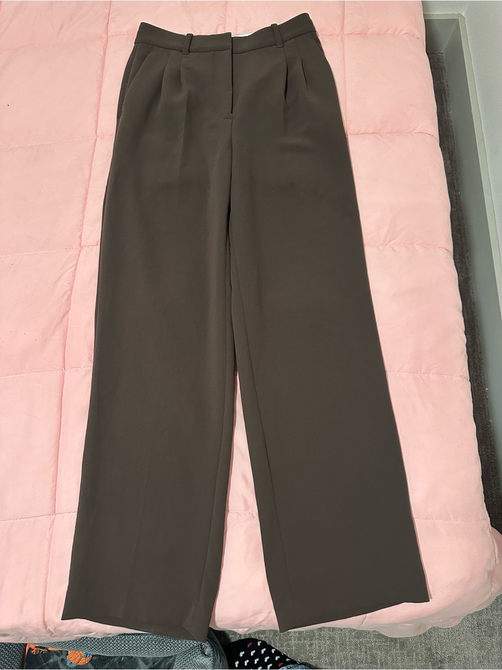 Aritzia Effortless Wide Leg Women's Pants Dark Brown
